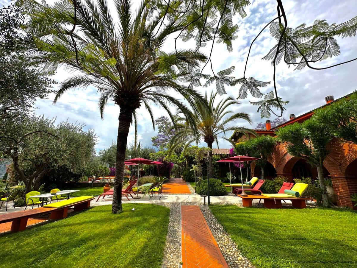 Relais San Damian Aparthotel อิมเปรีอา ภายนอก รูปภาพ